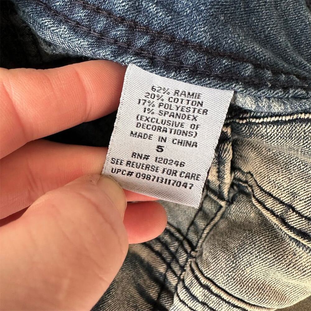 🌸3/$15🌸 WALLFLOWER Women's Bootcut Jeans Medium Wash Gray Denim Flared Size 28 - Picture 10 of 16